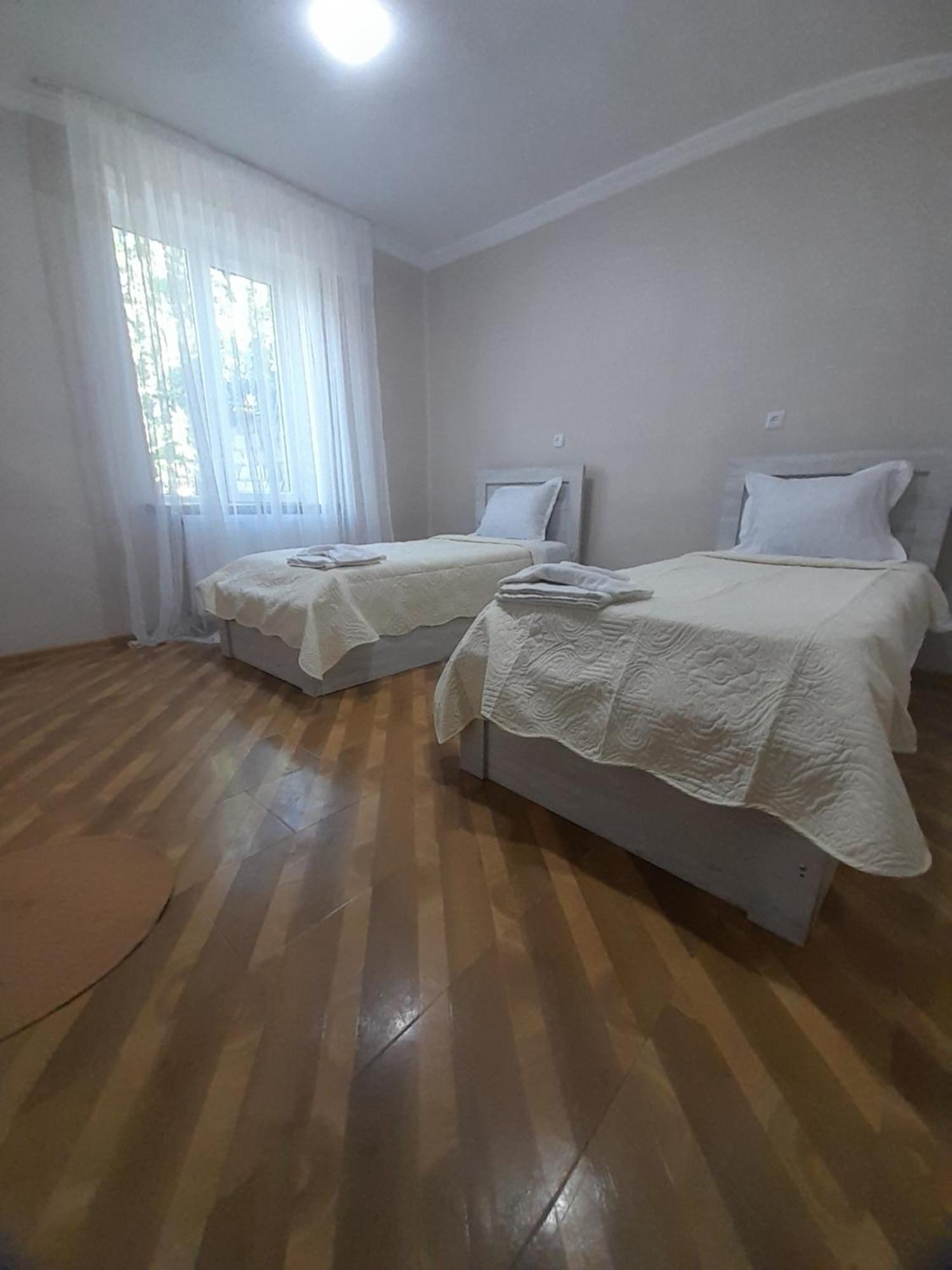 Hotel Lukarabati Ахалцихе Екстериор снимка
