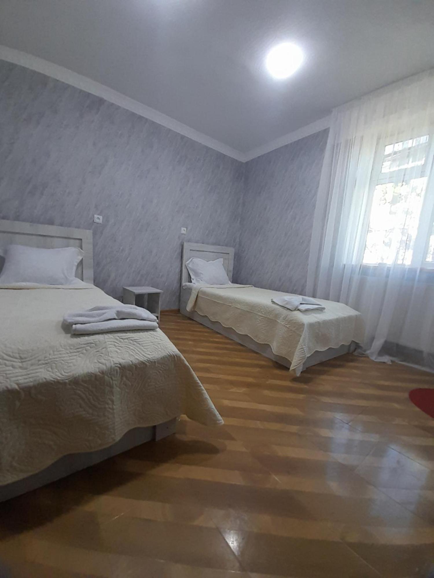 Hotel Lukarabati Ахалцихе Екстериор снимка